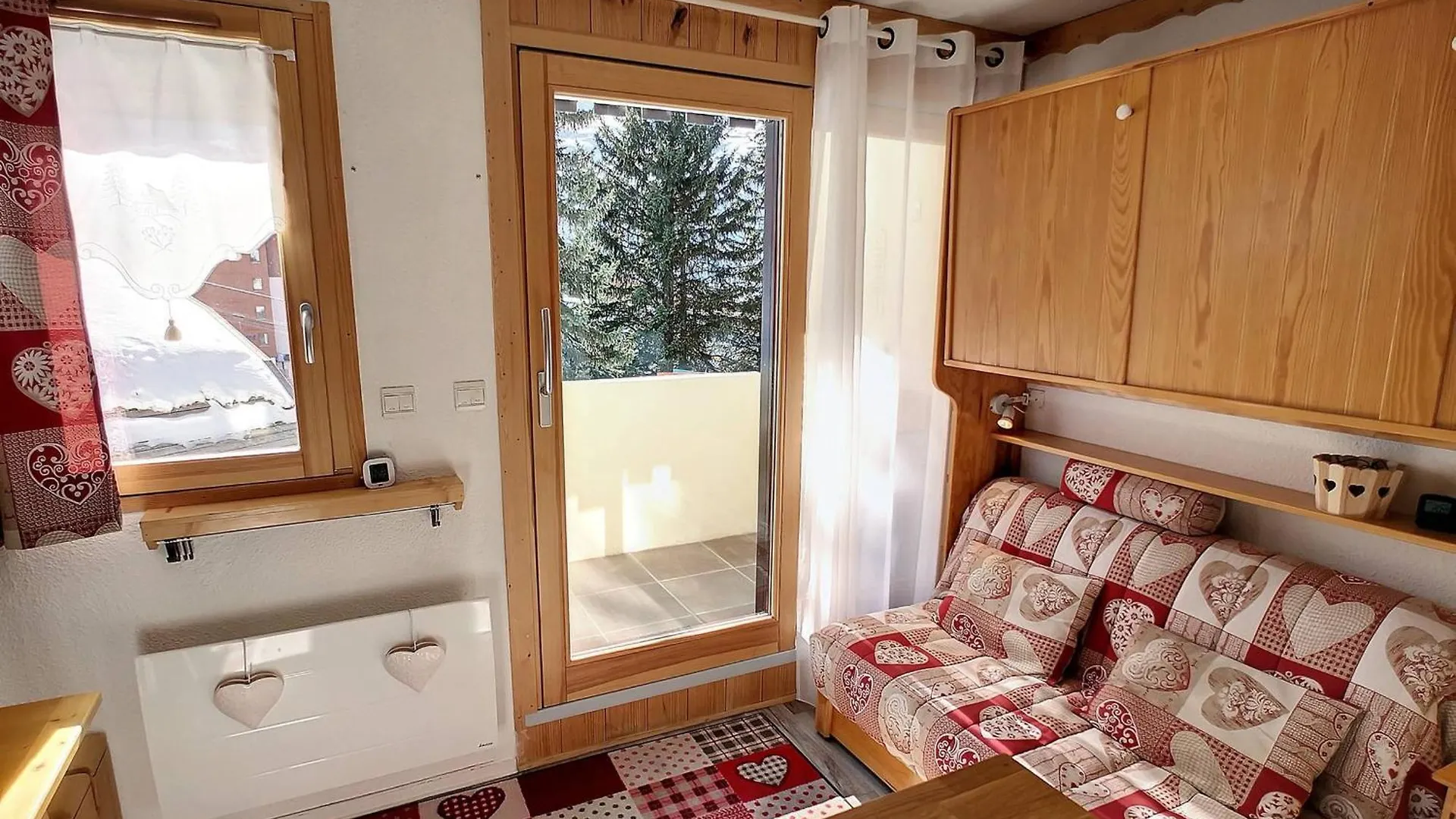 Apartment Studio Cabine Renove, 4 Pers, Balcon Sud-Ouest, Proche Pistes Et Commerces - Les Menuires - Fr-1-178-378 Saint-Martin-de-Belleville
